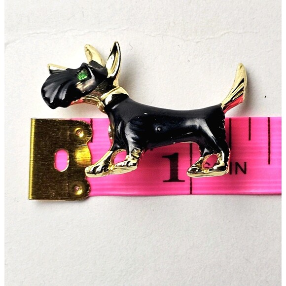 VTG Scottie Dog Brooch Green Emerald Crystal Gold Tone & Blk 1.3" Long VGC! - Picture 5 of 6